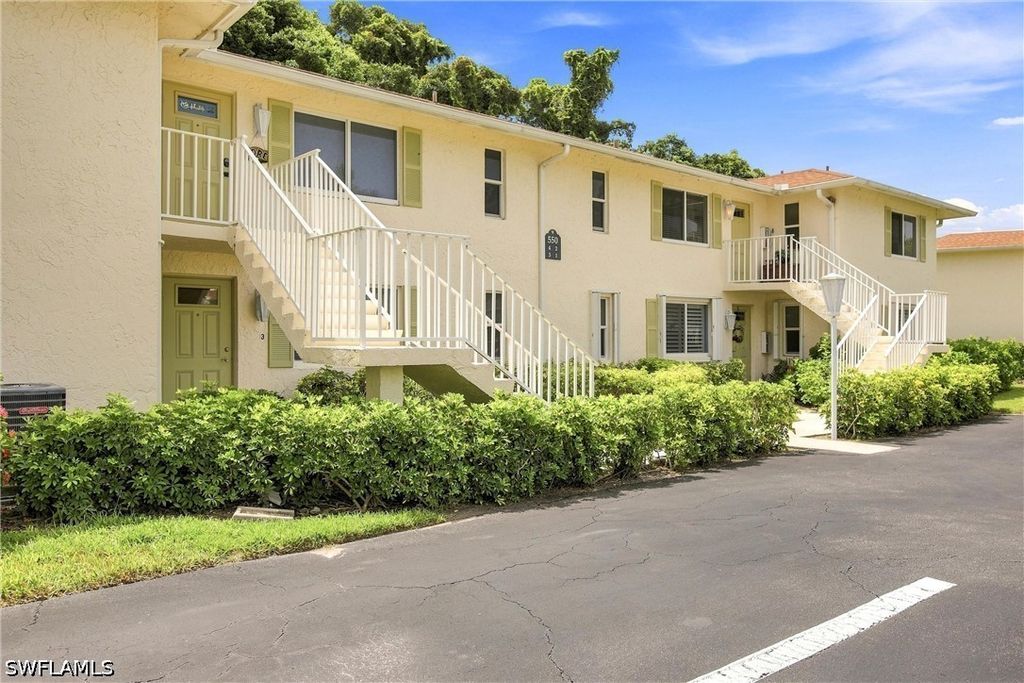 550 Teryl Rd 2302, Naples