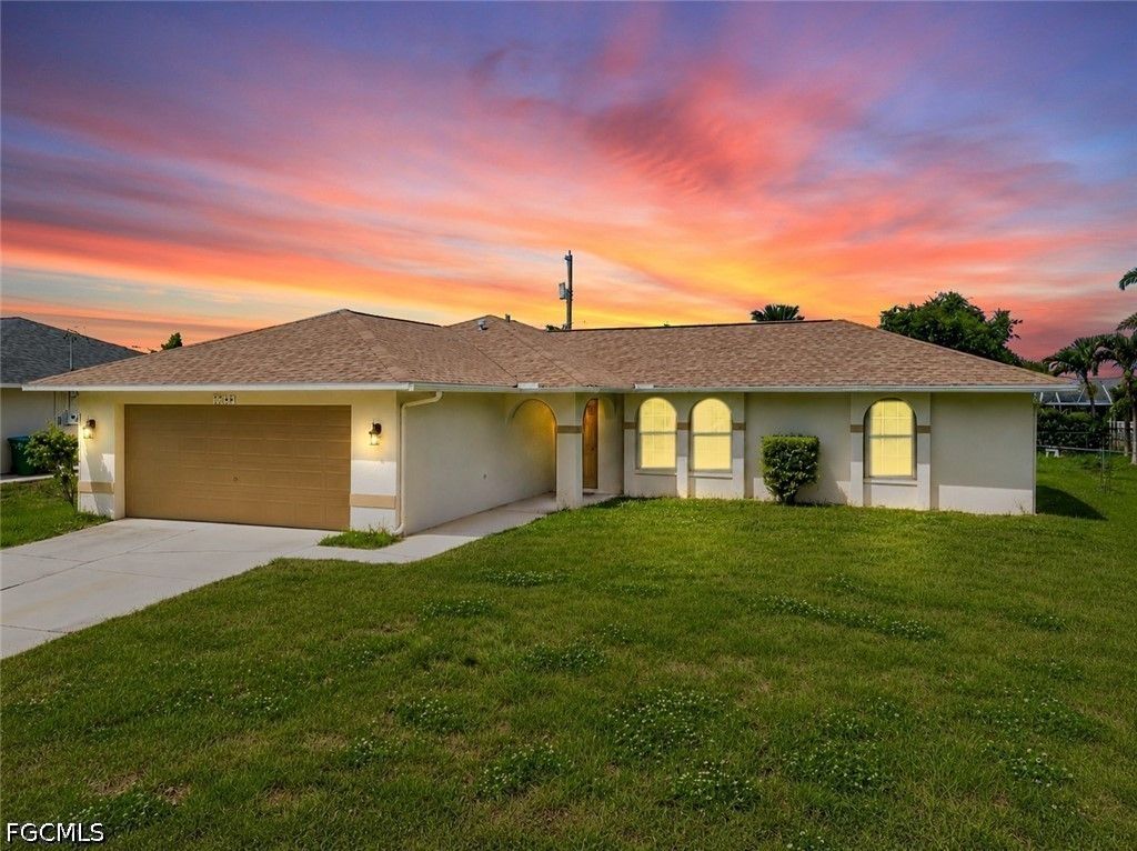 1729 Ne 22nd St, Cape Coral
