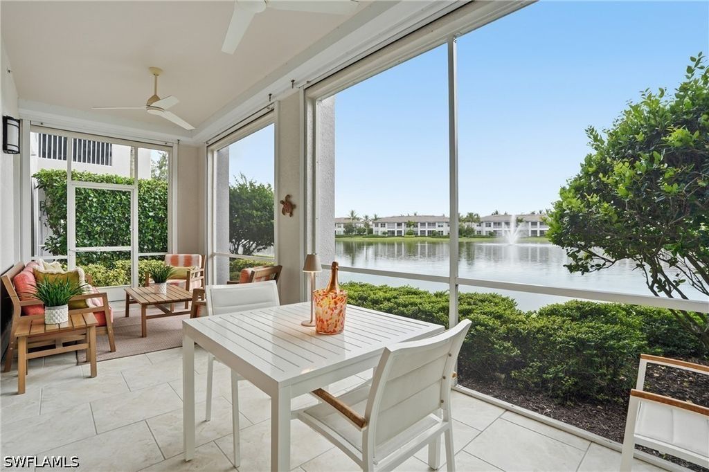8066 Signature Club Cir 102, NAPLES