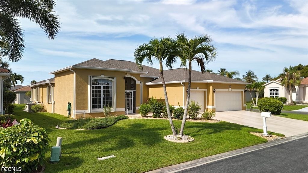 8904 Baytowne Loop, Fort Myers