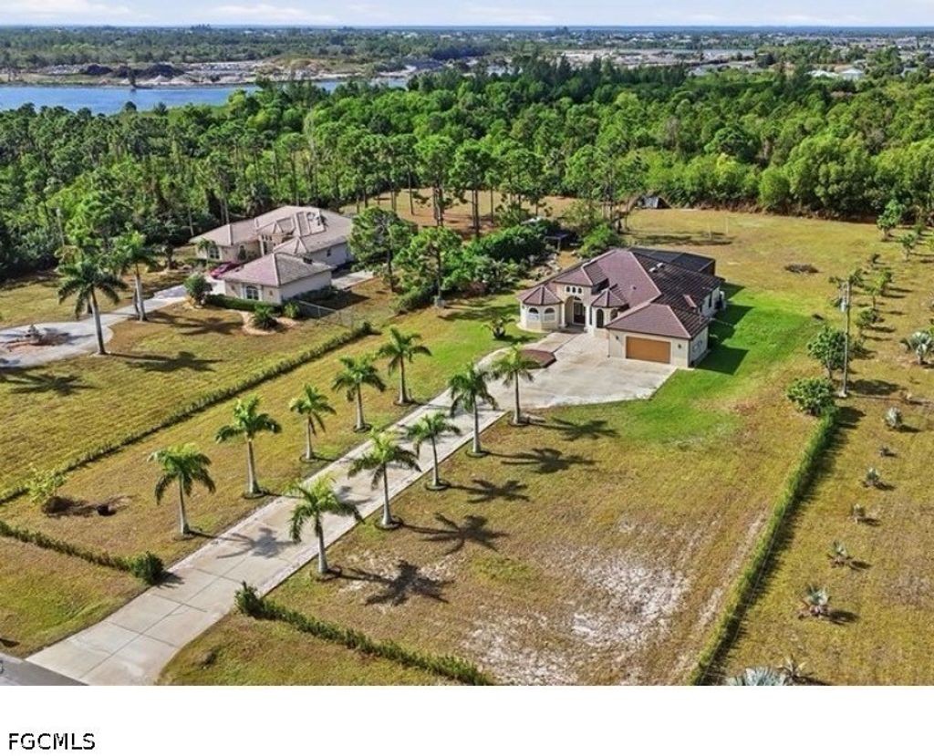 3816 Nw 32nd Pl, Cape Coral