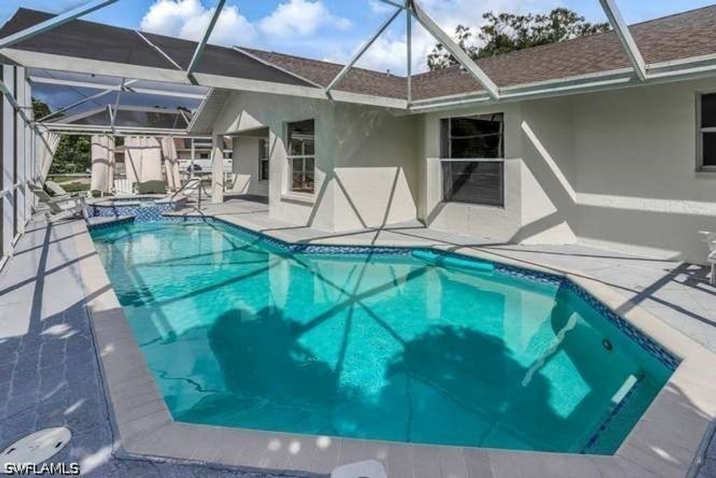 7240 Coolidge Rd, FORT MYERS