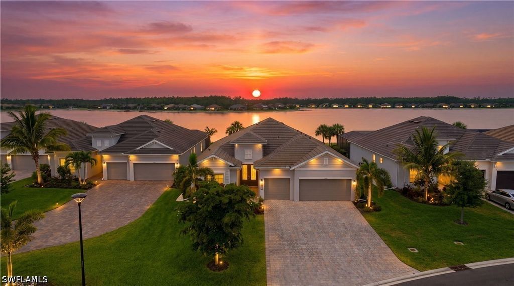 13556 Blue Bay Cir, Fort Myers
