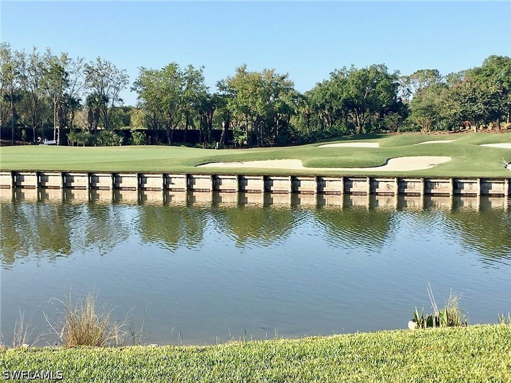 11041 Corsia Trieste Way 204, Bonita Springs