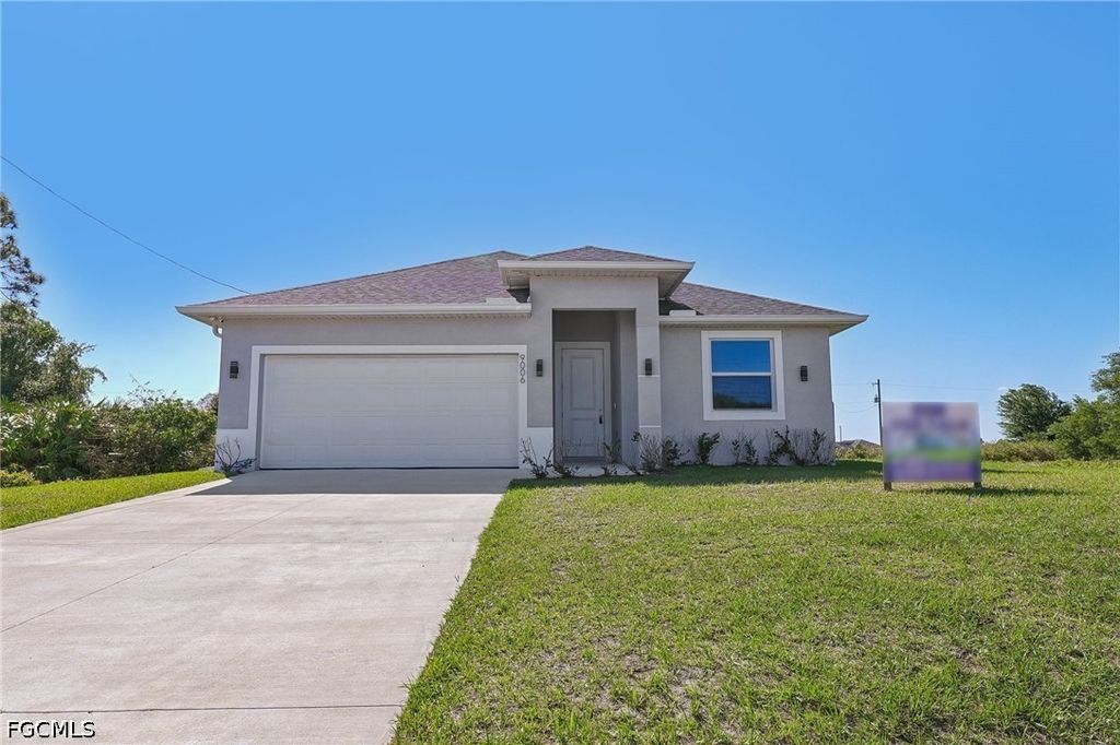 9006 S Castle Cir, LABELLE