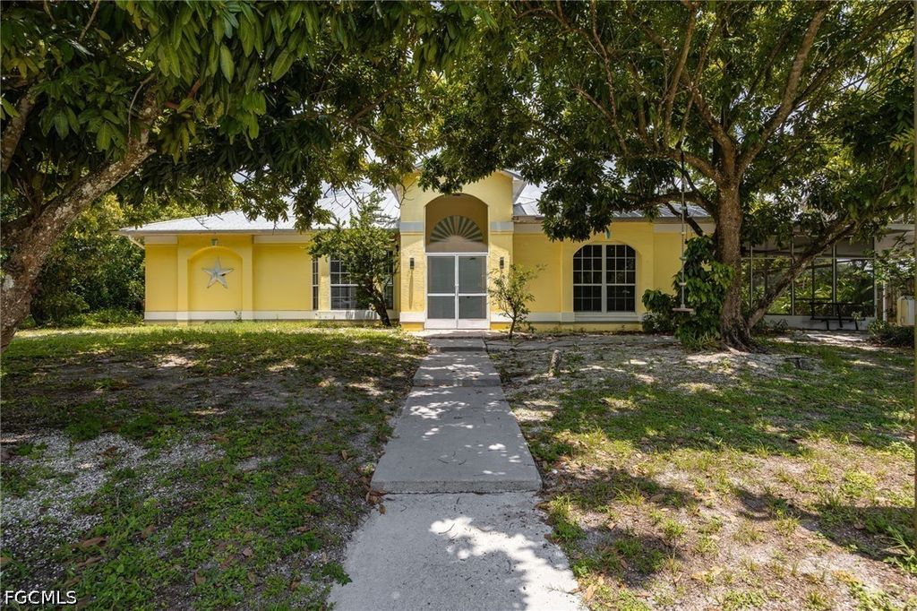 4925 Skates Cir, Fort Myers