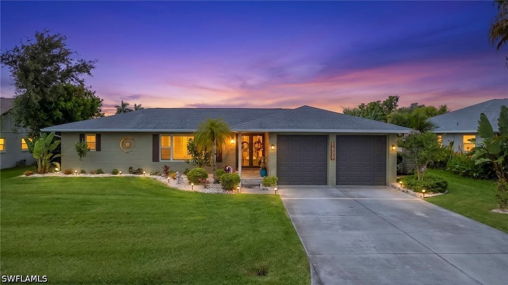 1820 Se 36th Ter, Cape Coral