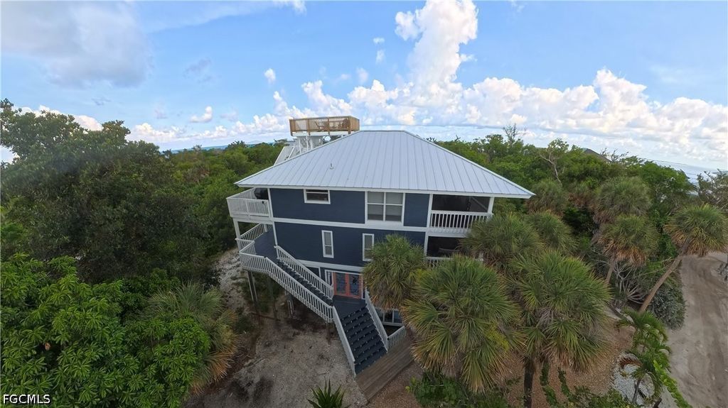 120 Swallow Dr, Captiva