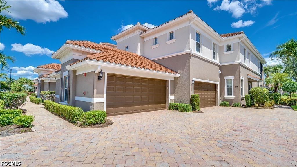 10230 Glastonbury Cir 202, FORT MYERS