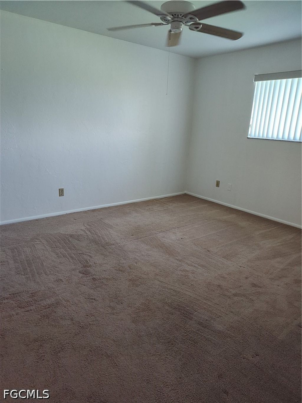 9395 Lennex Ln W 9395, FORT MYERS