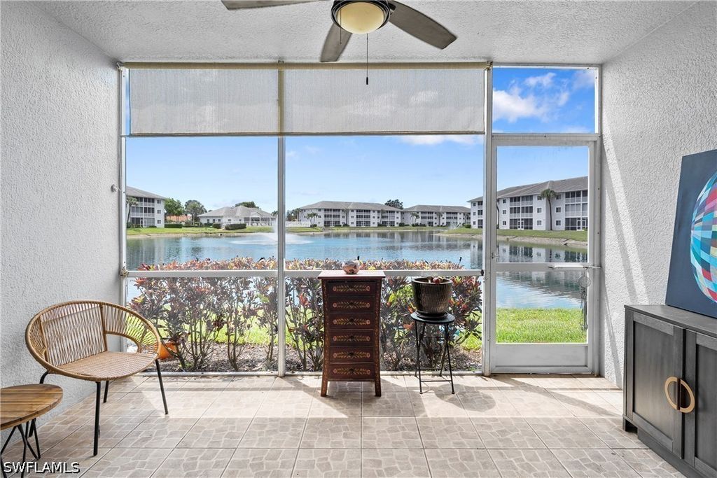 7812 Regal Heron Cir 103, Naples