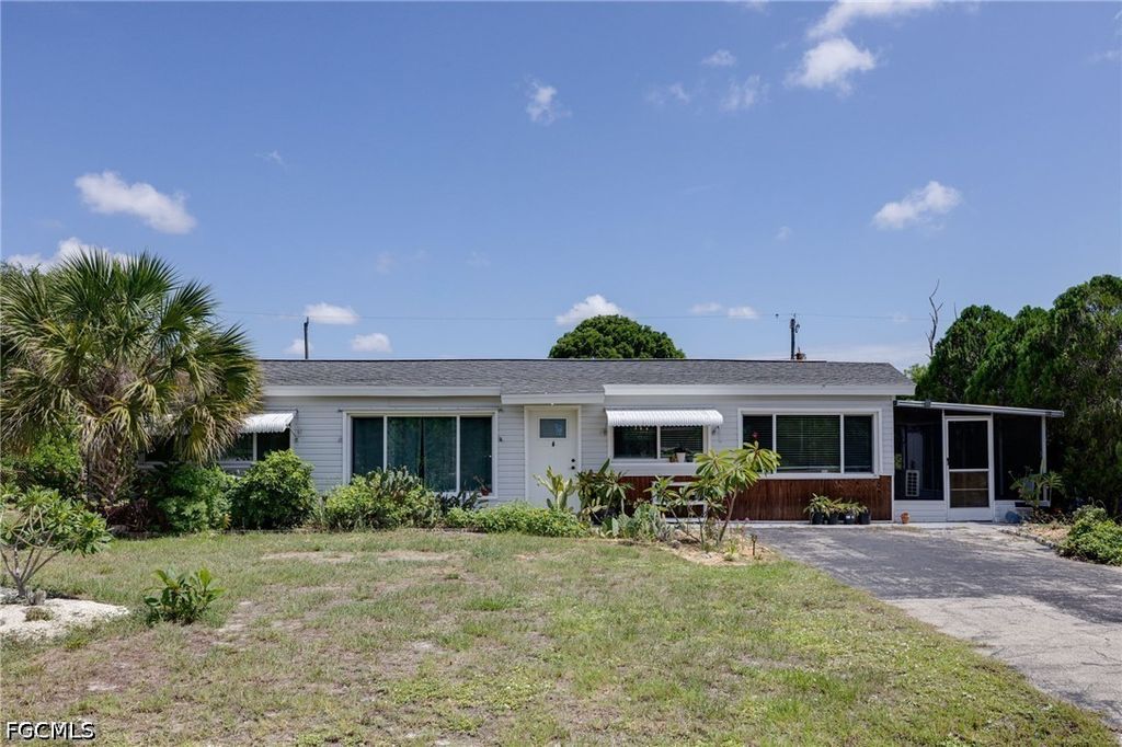 7297 Kumquat Rd, FORT MYERS