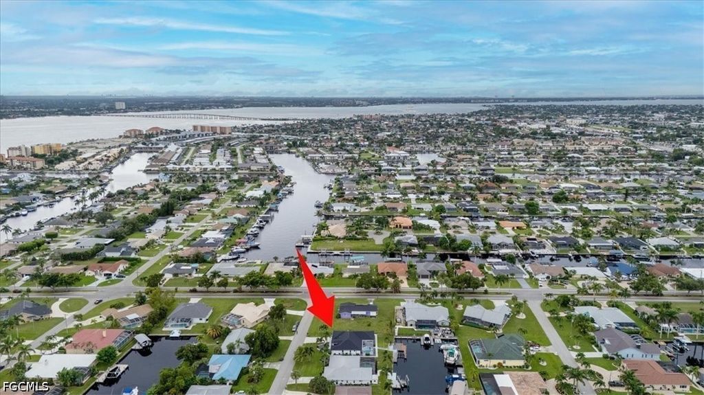 3728 Se 18th Ave, Cape Coral