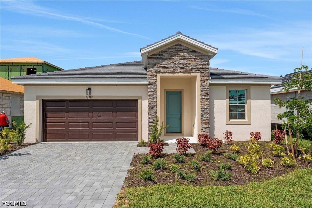 16938 Squirrel Branch Ln, Alva
