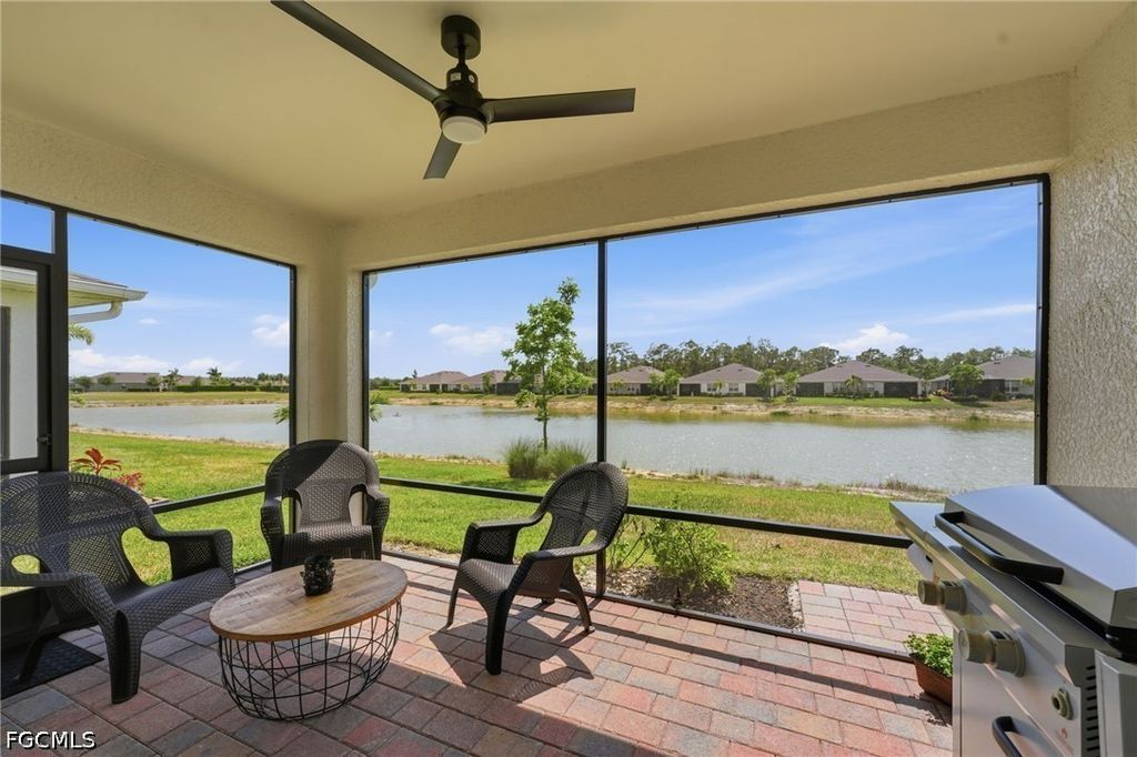20652 Plumwood Loop, NORTH FORT MYERS