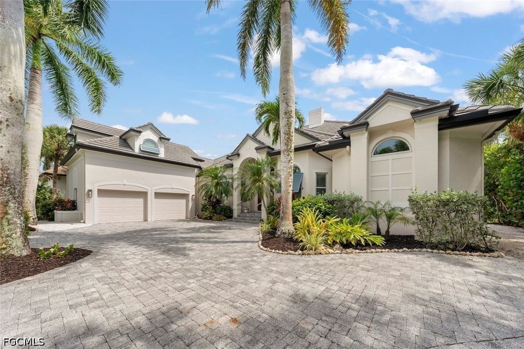 2385 Wulfert Rd, SANIBEL