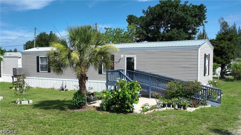 4976 Curlew Dr, ST. JAMES CITY