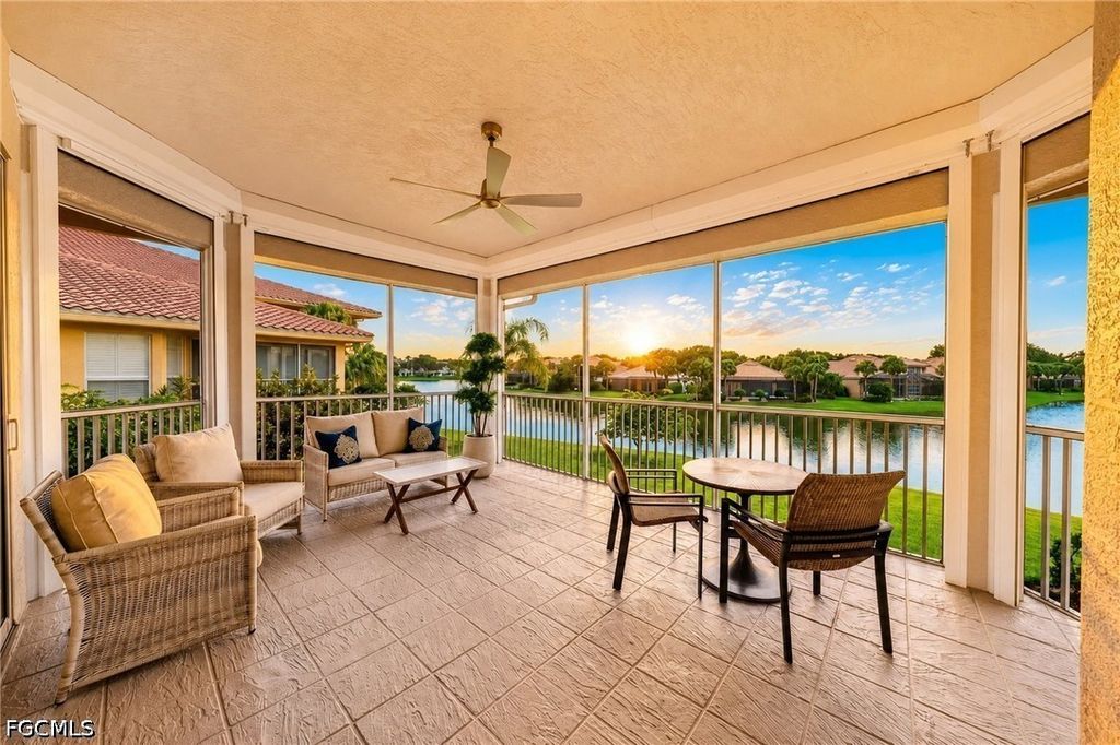 1855 Les Chateaux Blvd 5-201, Naples