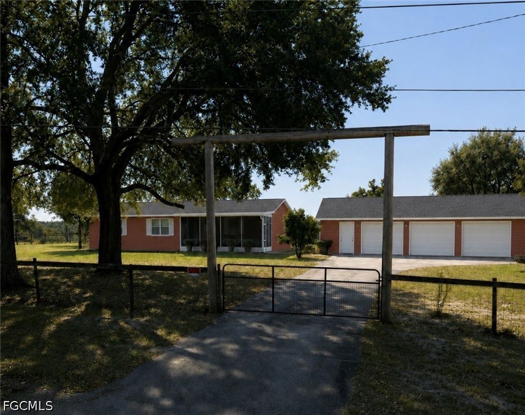 4100 Marion County Rd, Weirsdale