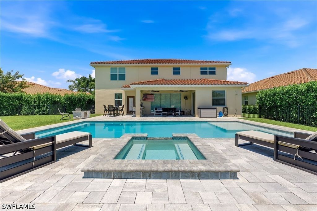 2175 Vermont Ln, Naples