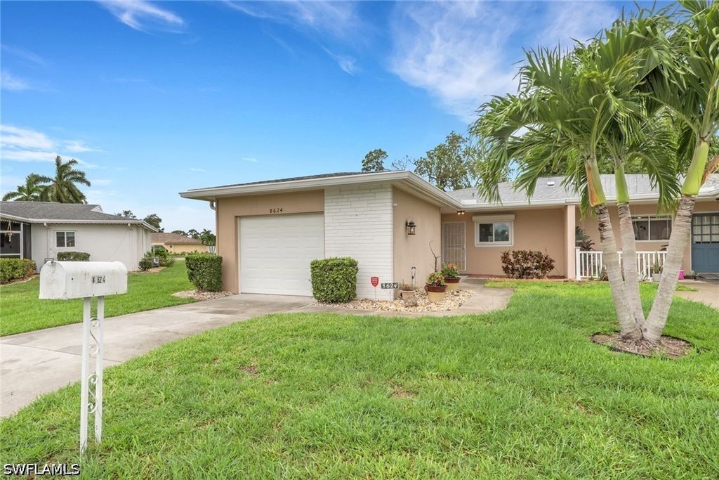 8624 Eleuthera Ct, Fort Myers