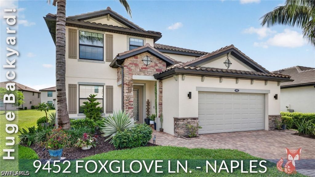 9452 Foxglove Ln, Naples