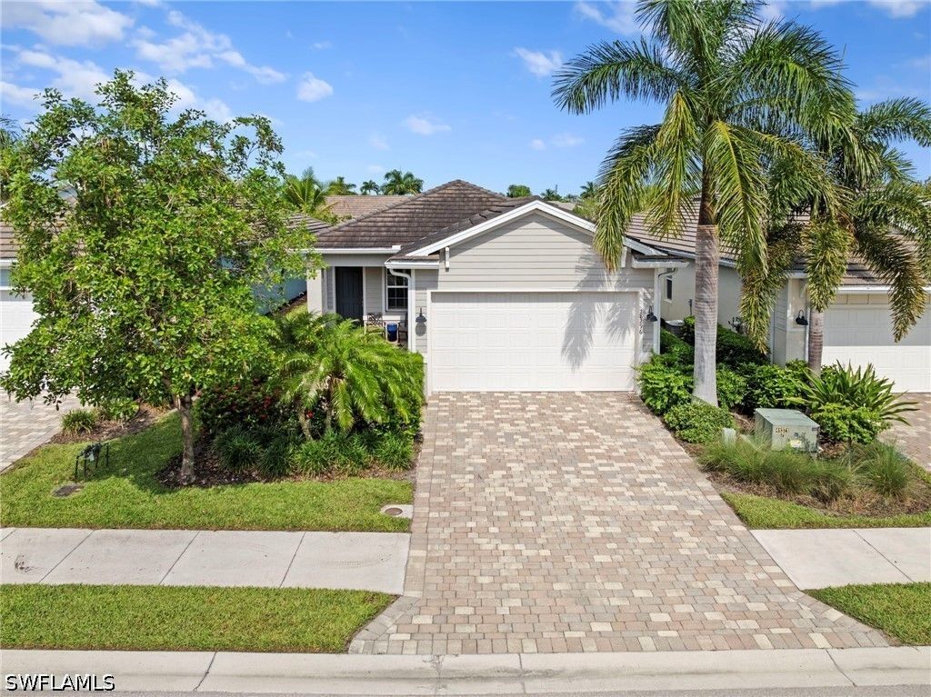 28296 Seasons Tide Ave, Bonita Springs