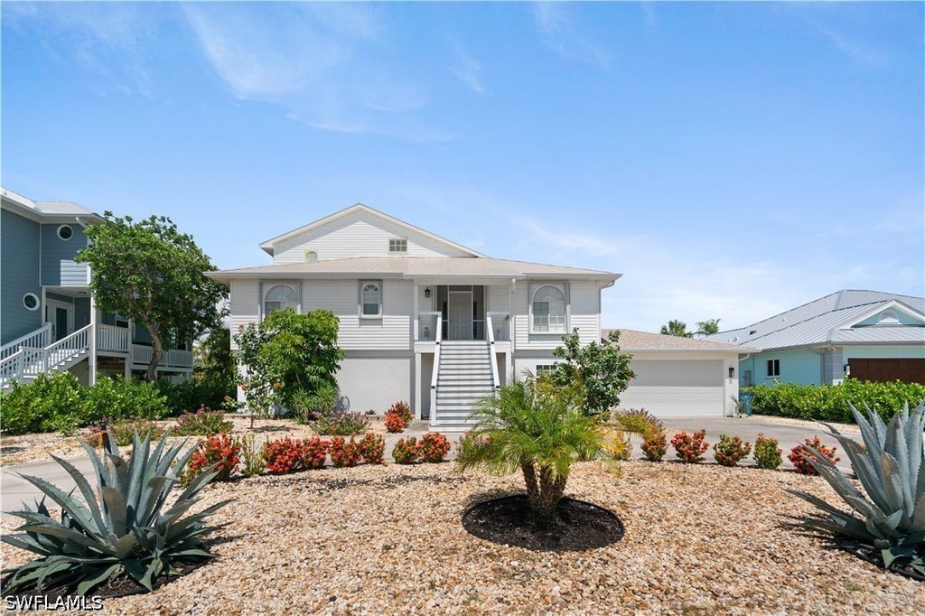 116 Sand Dollar Dr, Fort Myers Beach