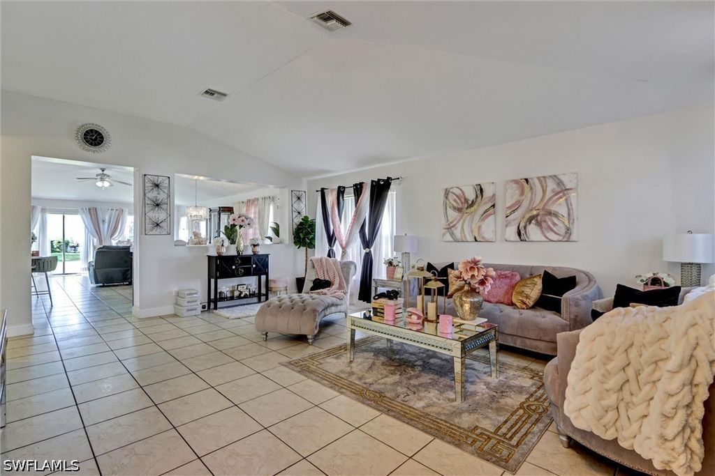 18330 Beauty Berry Ct, Lehigh Acres