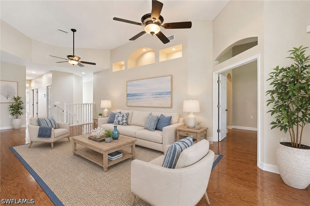 10462 Autumn Breeze Dr 202, Estero