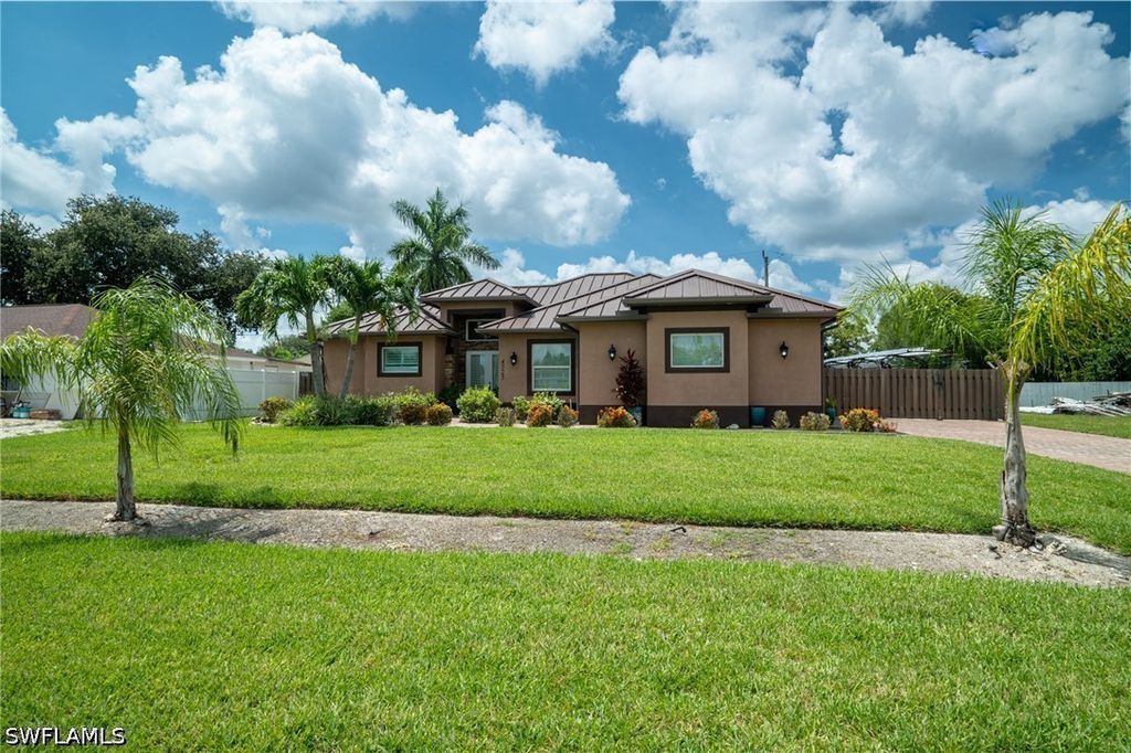 4525 29th Ave Sw, Naples