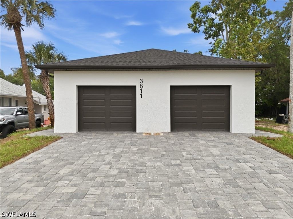 3811 Pearl St, Fort Myers