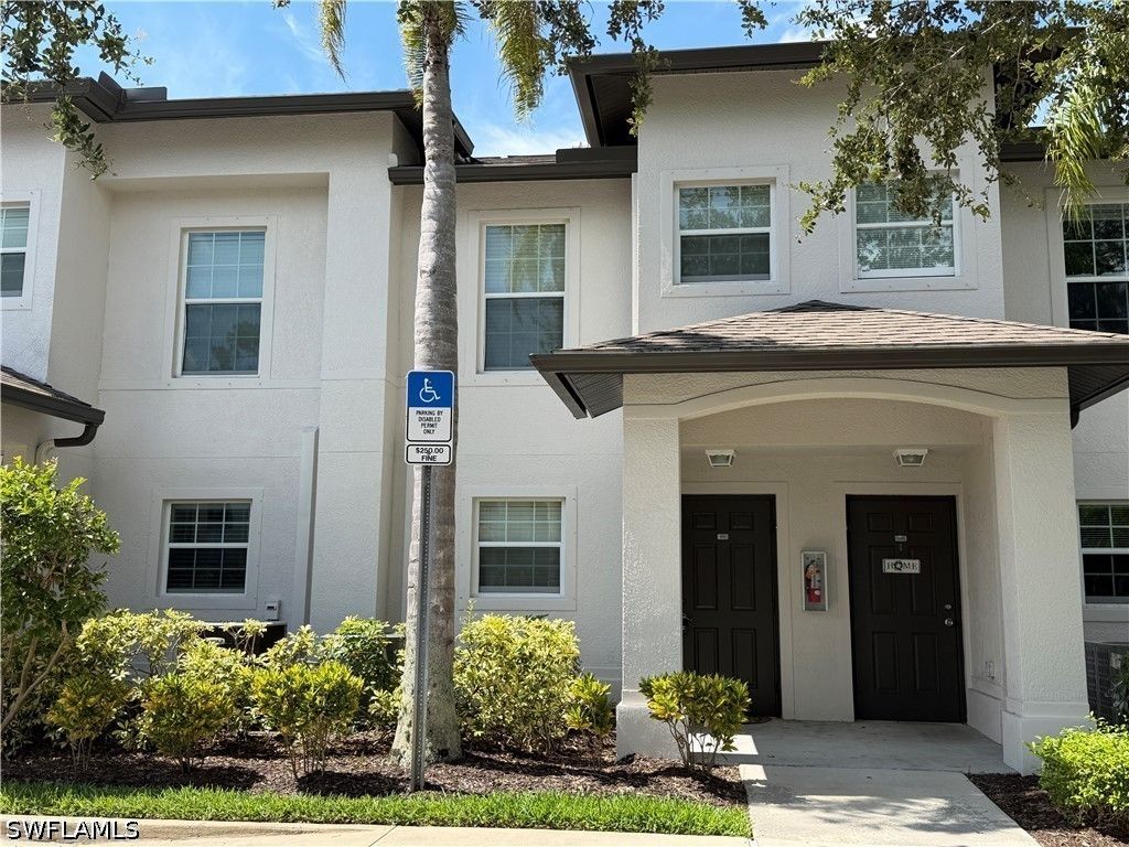 9073 Gervais Cir 1007, Naples