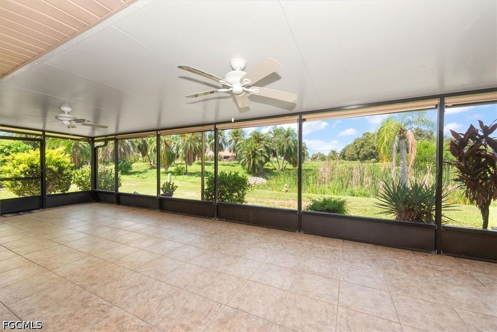 20014 Lake Vista Cir, Lehigh Acres