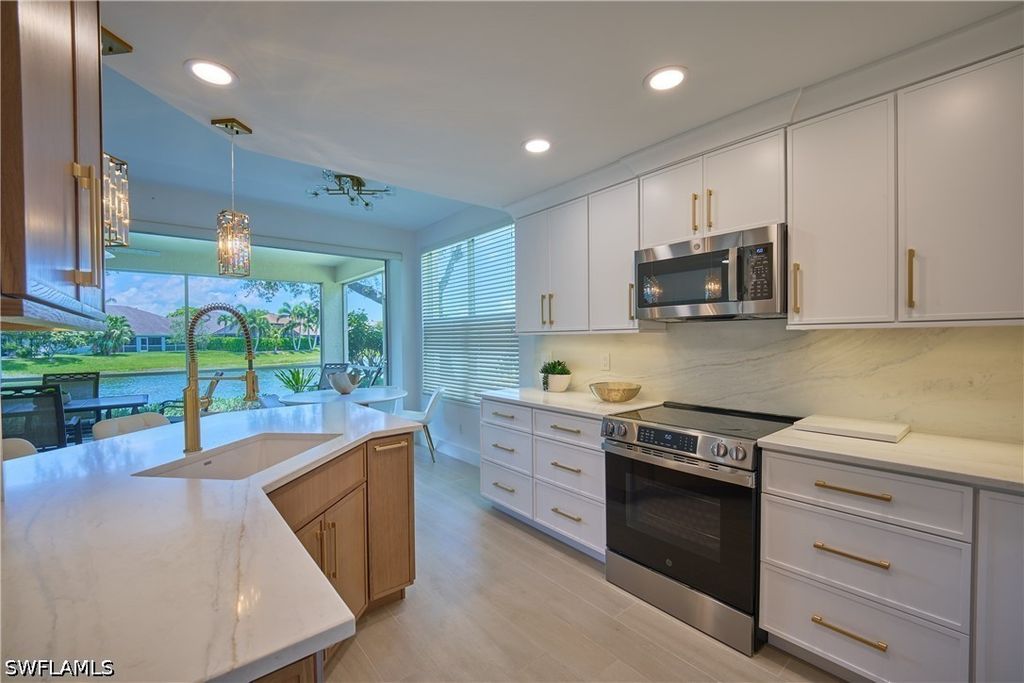 7846 Gardner Dr 102, Naples