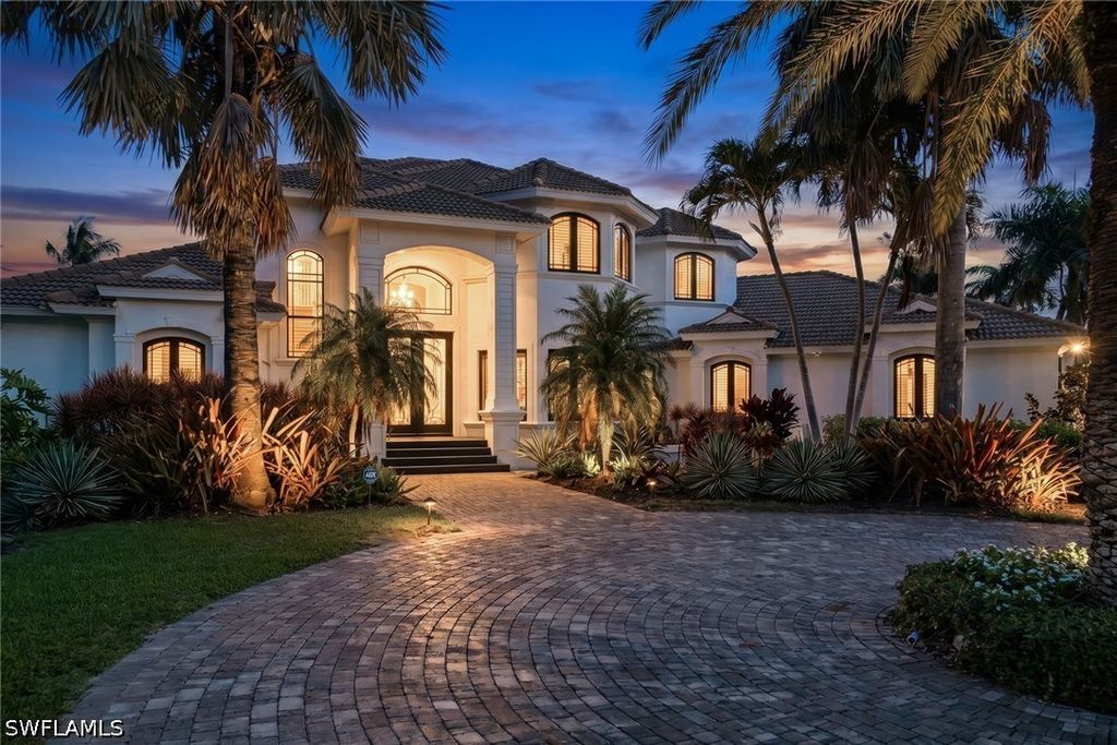 1578 S Barfield Ct, Marco Island