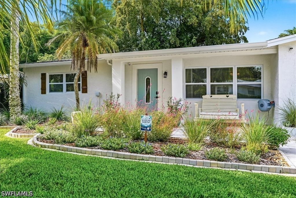 3880 Estey Ave, Naples