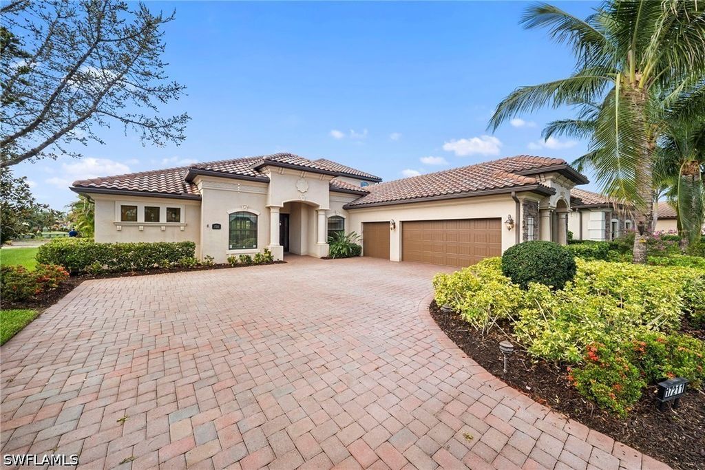 17211 Cherrywood Ct, Bonita Springs
