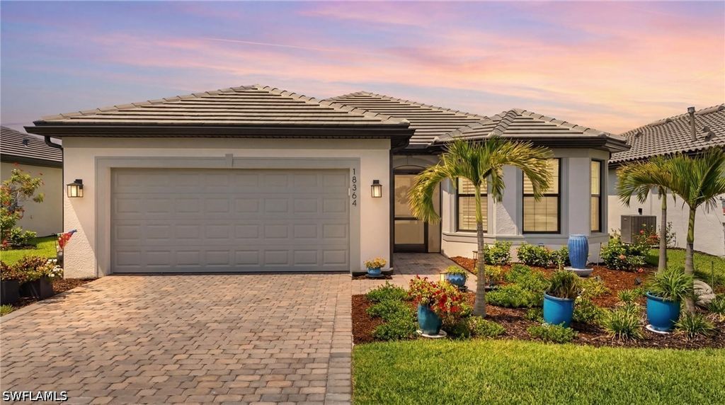 18364 Ridgeline Dr, Estero