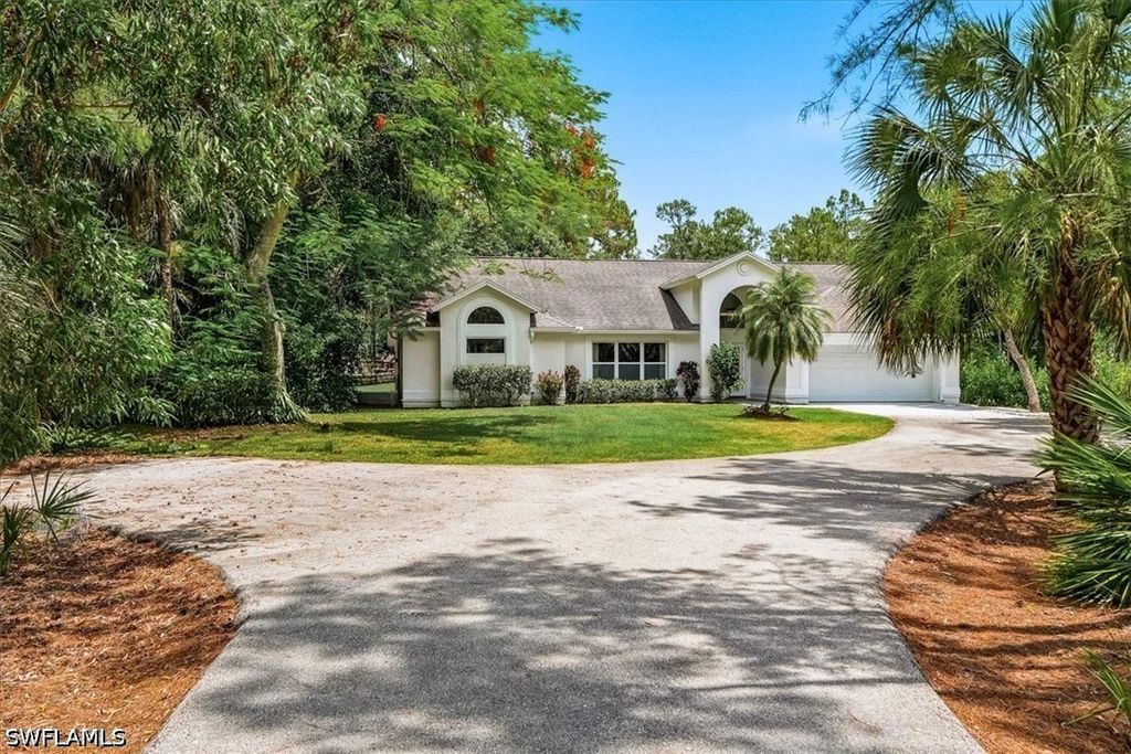 5991 Golden Oaks Ln, Naples