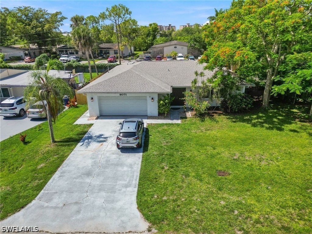 8071 Cleaves Rd, North Fort Myers