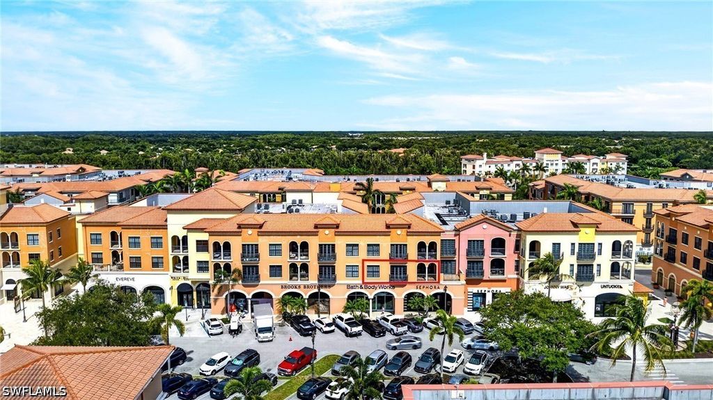 23161 Fashion Dr 7210, Estero