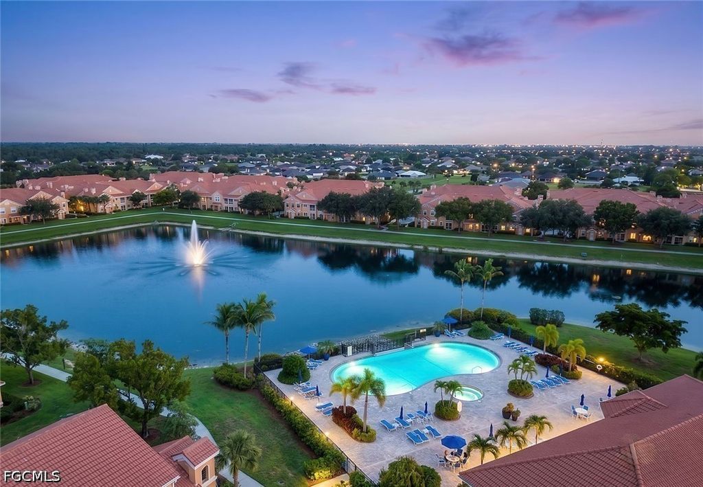 1795 Concordia Lake Cir 2508, Cape Coral