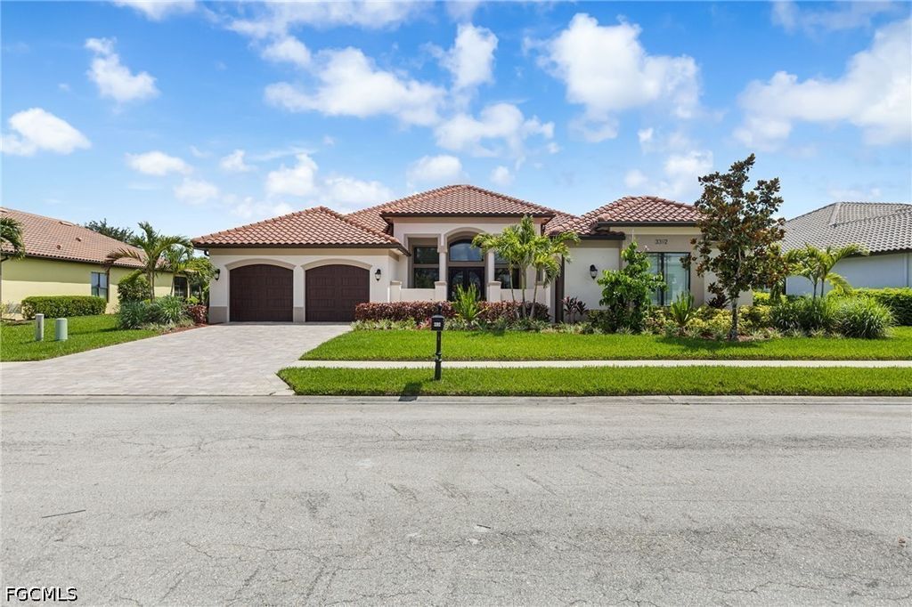 3392 Chestnut Grove Dr, Alva