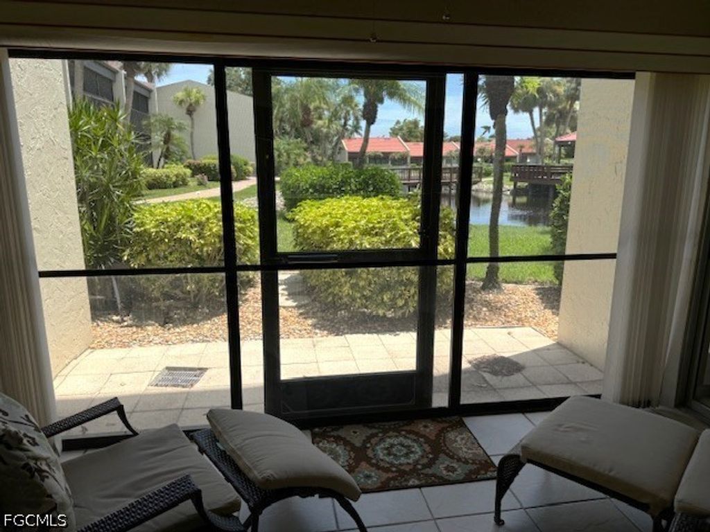 4417 Spanker Ct 1a, Fort Myers