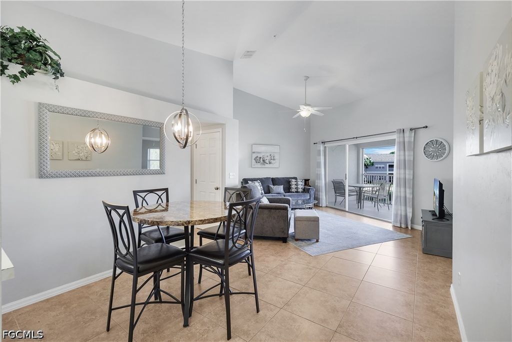 12131 Summergate Cir 203, Fort Myers