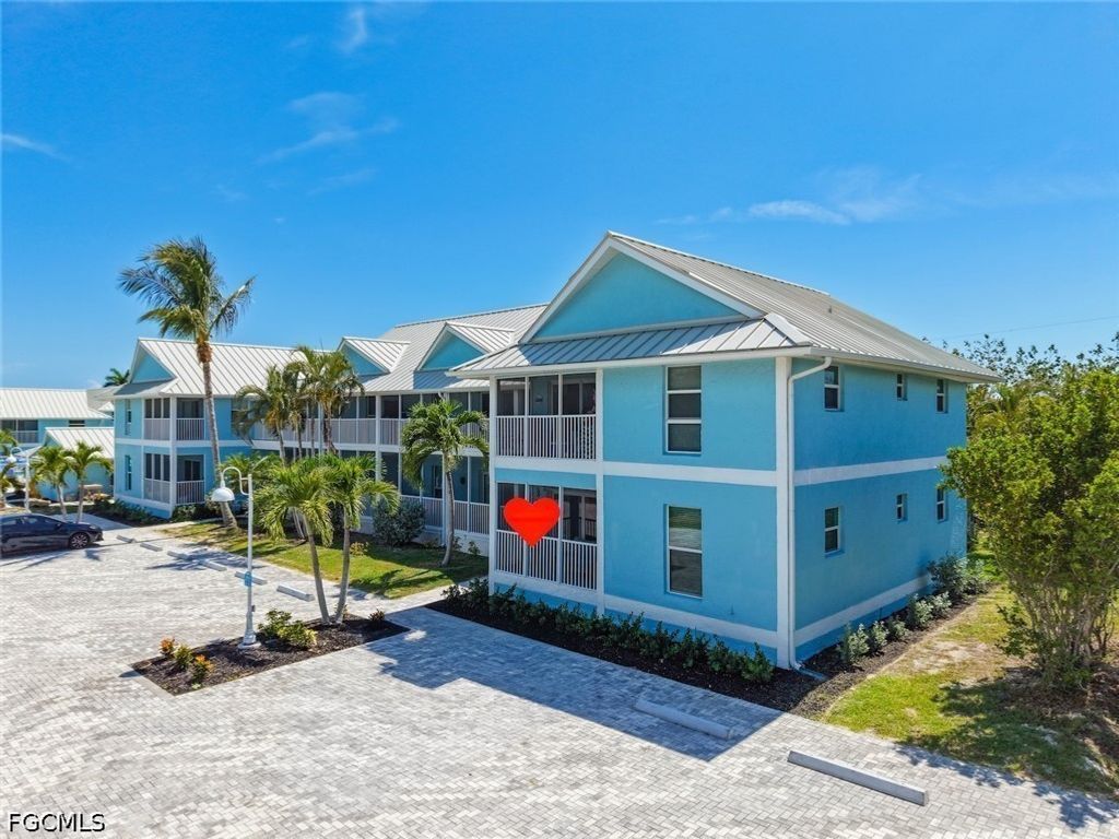 2840 W Gulf Dr 25, Sanibel