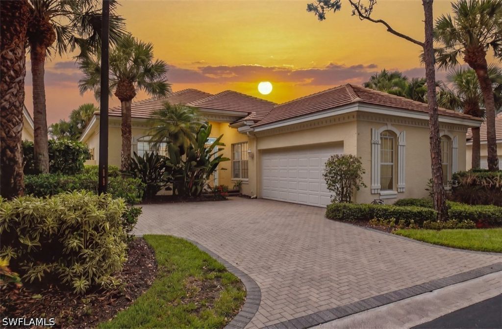 3625 Olde Cottage Ln, Bonita Springs