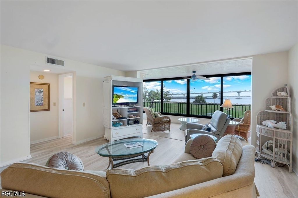 15010 Punta Rassa Rd 108, Fort Myers