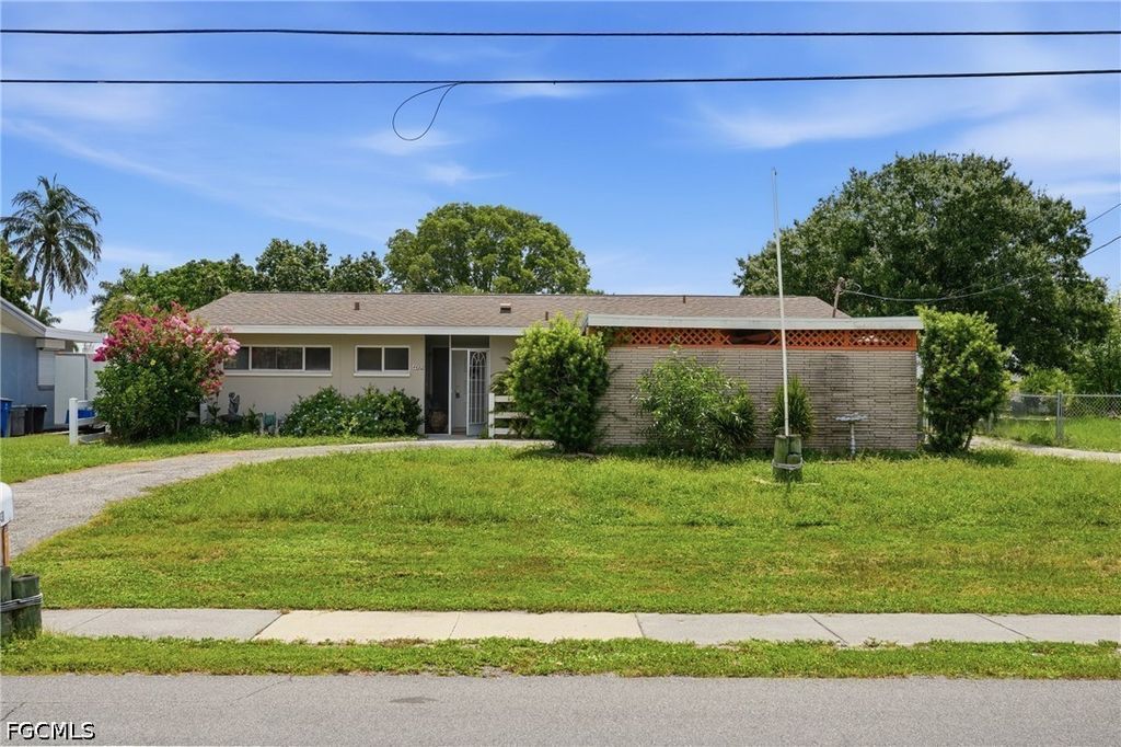 4430 Orange Grove Blvd, NORTH FORT MYERS